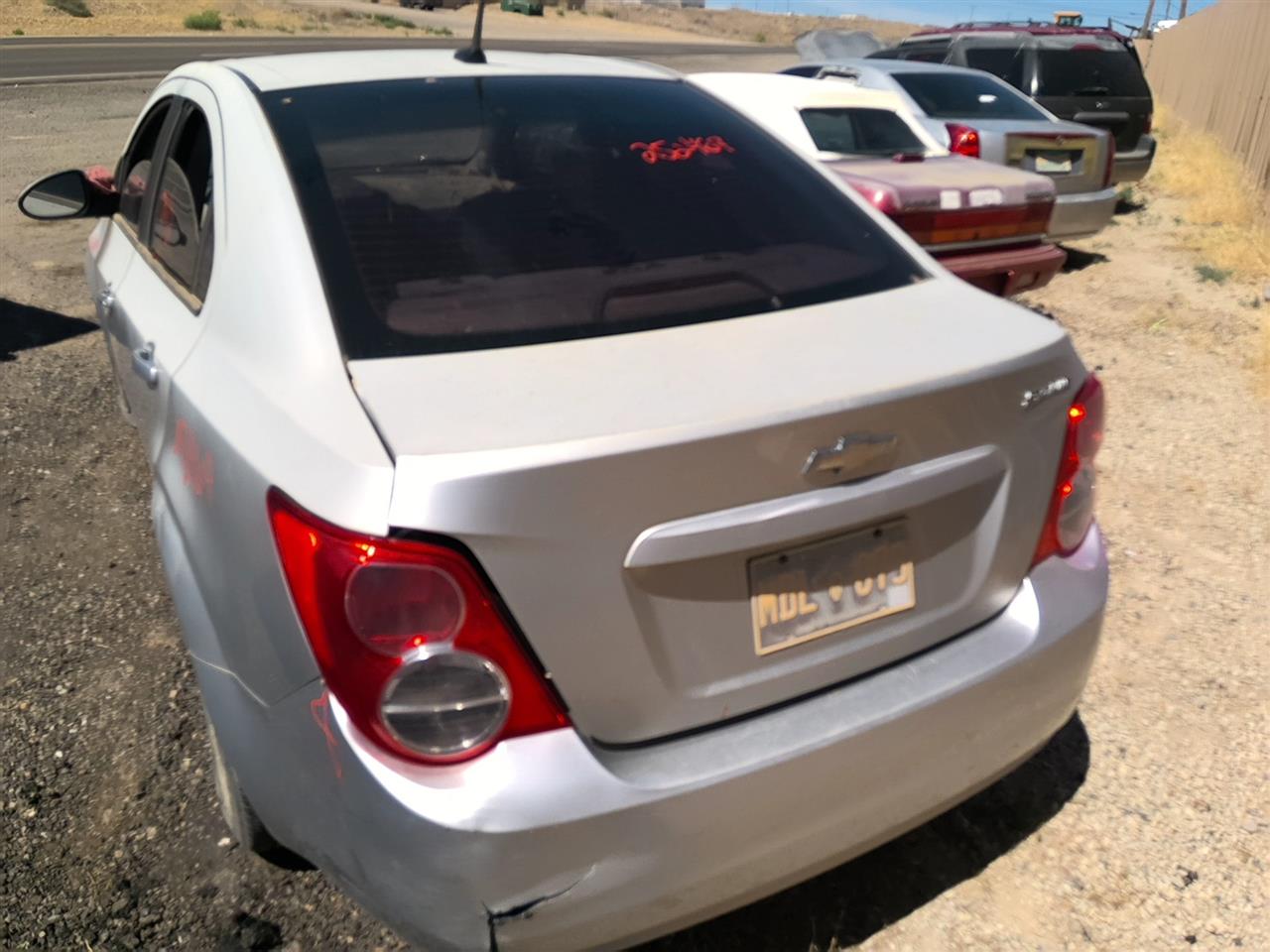 https://f005.backblazeb2.com/file/img-partshotlines-com/Inventory/SW52/Vehicle/21538_13.jpg