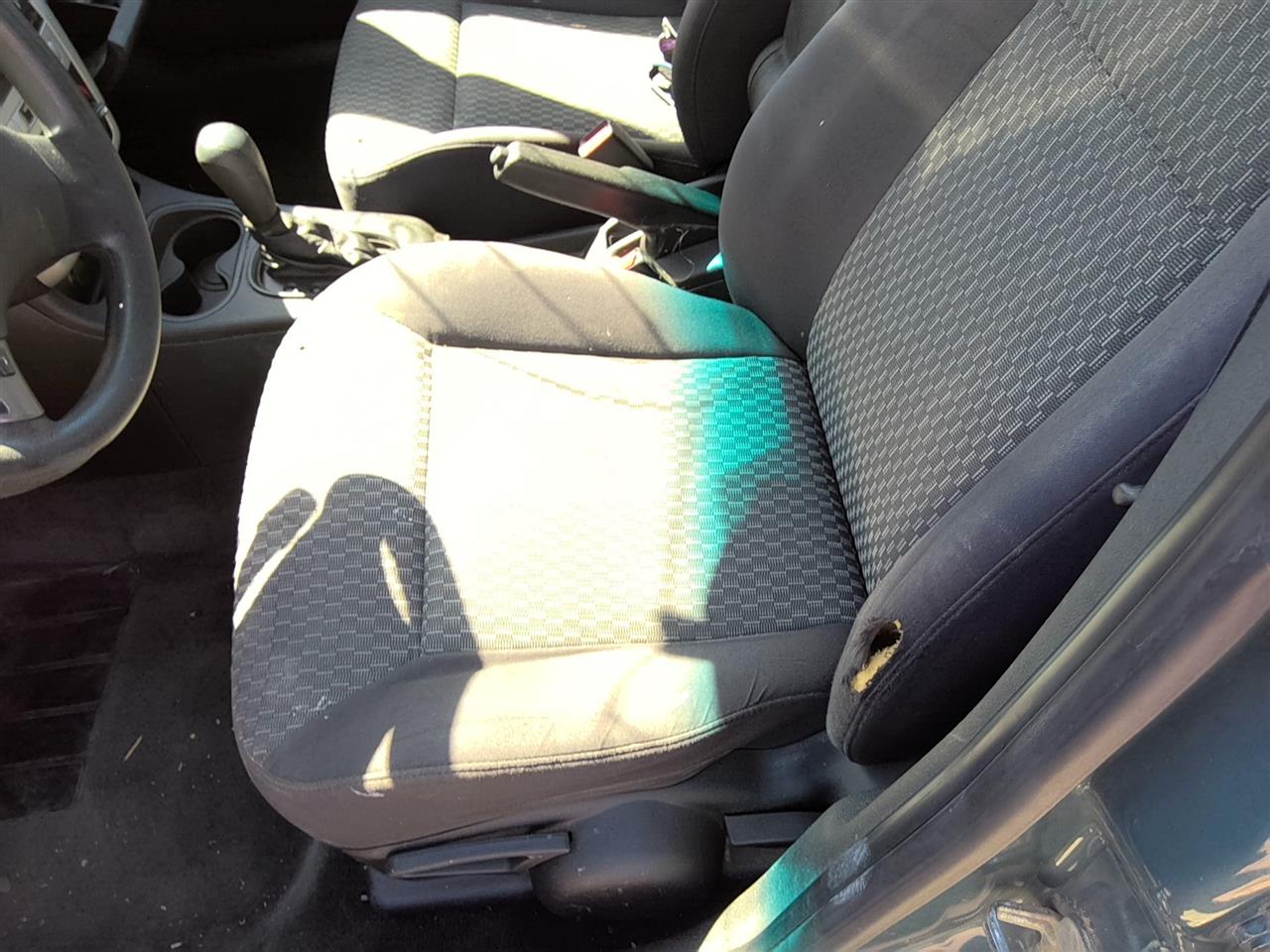 https://f005.backblazeb2.com/file/img-partshotlines-com/Inventory/SW52/Vehicle/21557_03.jpg