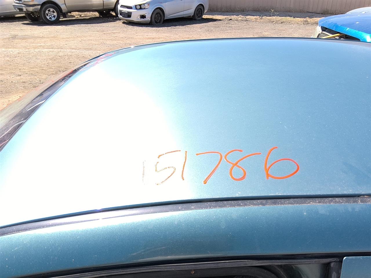 https://f005.backblazeb2.com/file/img-partshotlines-com/Inventory/SW52/Vehicle/21557_04.jpg