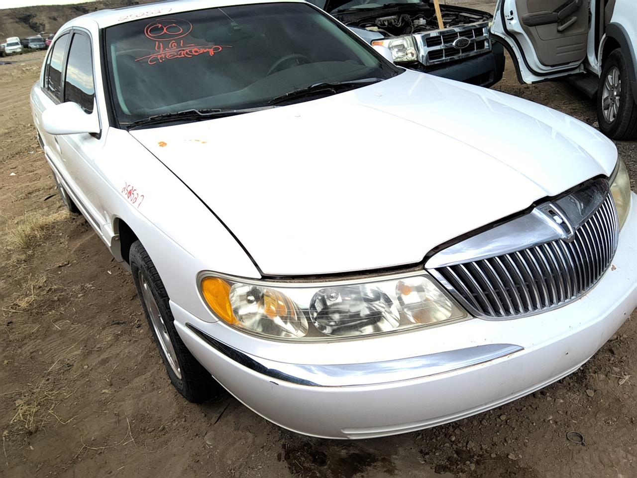 https://f005.backblazeb2.com/file/img-partshotlines-com/Inventory/SW52/Vehicle/21594_06.jpg