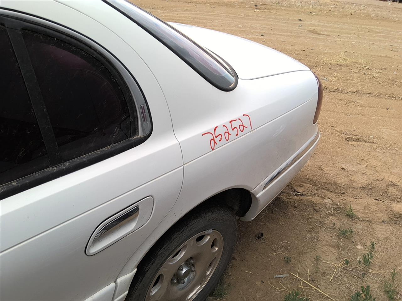 https://f005.backblazeb2.com/file/img-partshotlines-com/Inventory/SW52/Vehicle/21594_12.jpg