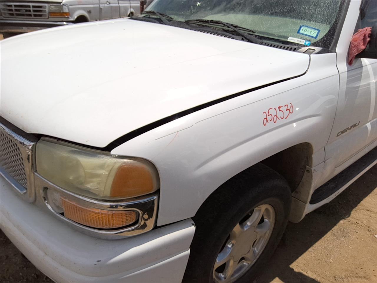 https://f005.backblazeb2.com/file/img-partshotlines-com/Inventory/SW52/Vehicle/21597_10.jpg
