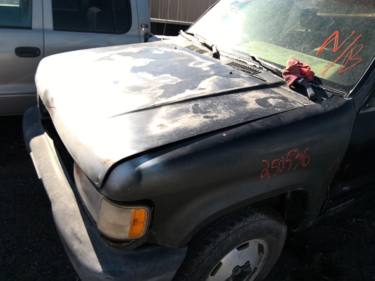 https://f005.backblazeb2.com/file/img-partshotlines-com/Inventory/SW52/Vehicle/21603_09.jpg