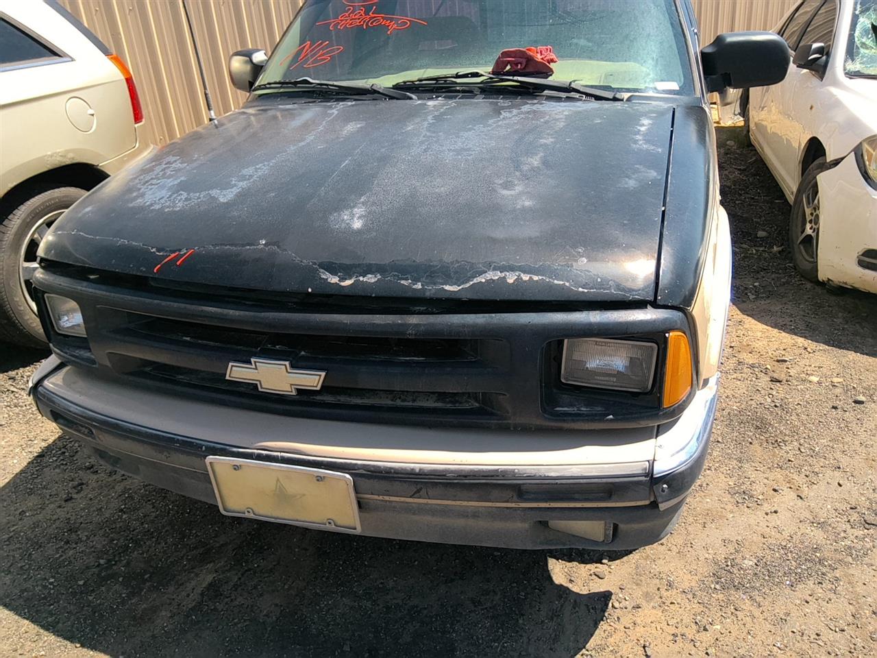 https://f005.backblazeb2.com/file/img-partshotlines-com/Inventory/SW52/Vehicle/21612_09.jpg