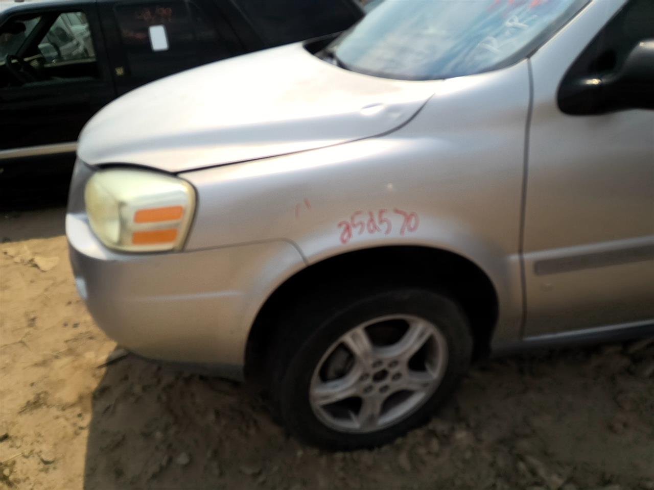 https://f005.backblazeb2.com/file/img-partshotlines-com/Inventory/SW52/Vehicle/21638_10.jpg