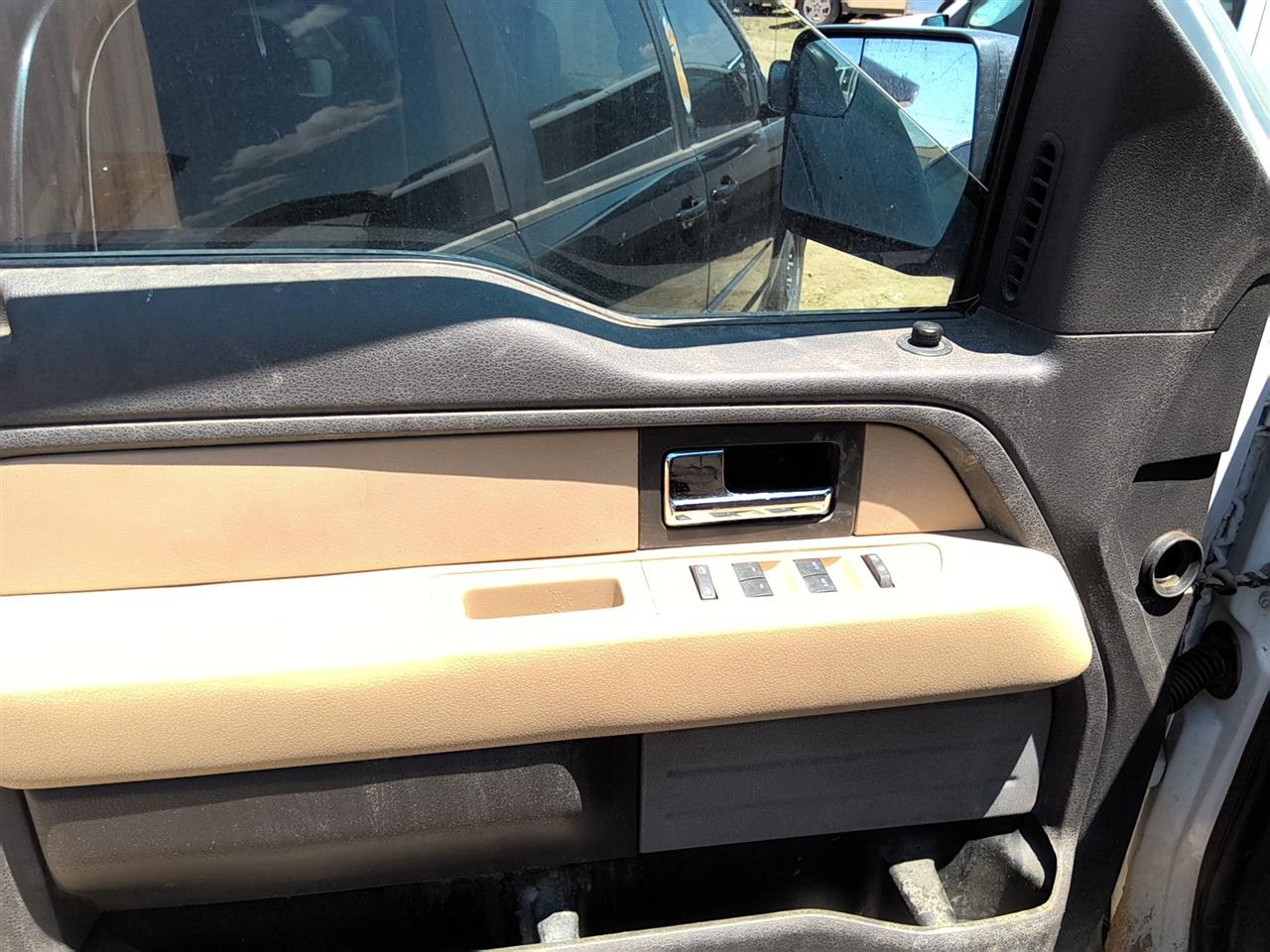 https://f005.backblazeb2.com/file/img-partshotlines-com/Inventory/SW52/Vehicle/21643_02.jpg