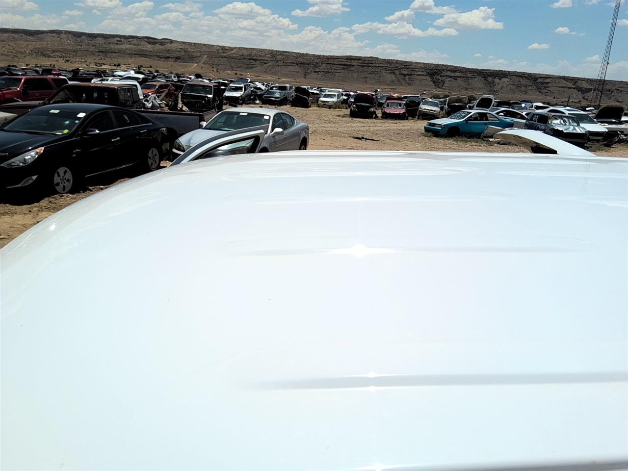 https://f005.backblazeb2.com/file/img-partshotlines-com/Inventory/SW52/Vehicle/21643_04.jpg
