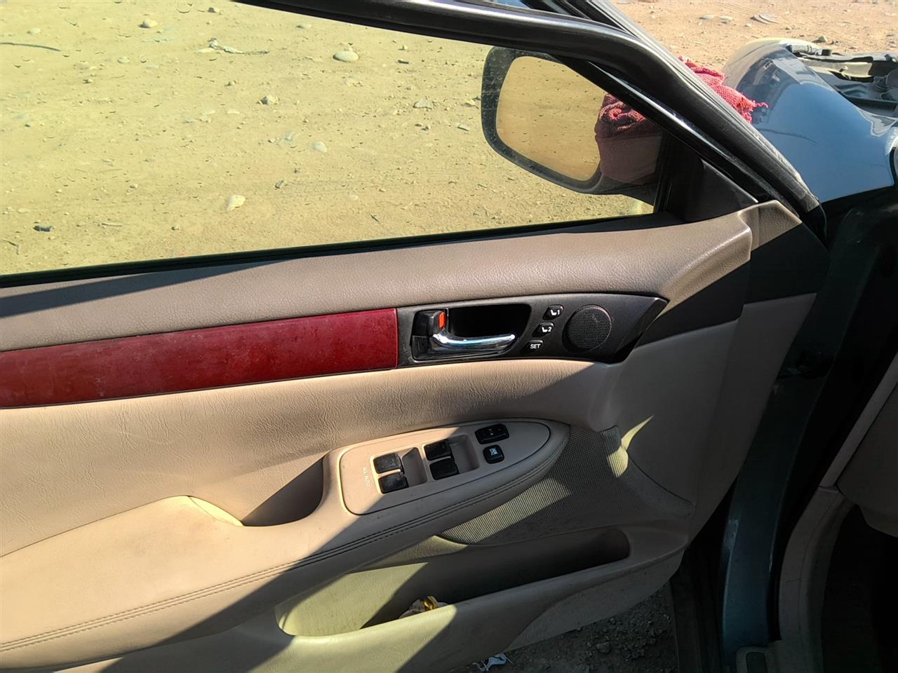 https://f005.backblazeb2.com/file/img-partshotlines-com/Inventory/SW52/Vehicle/21664_02.jpg