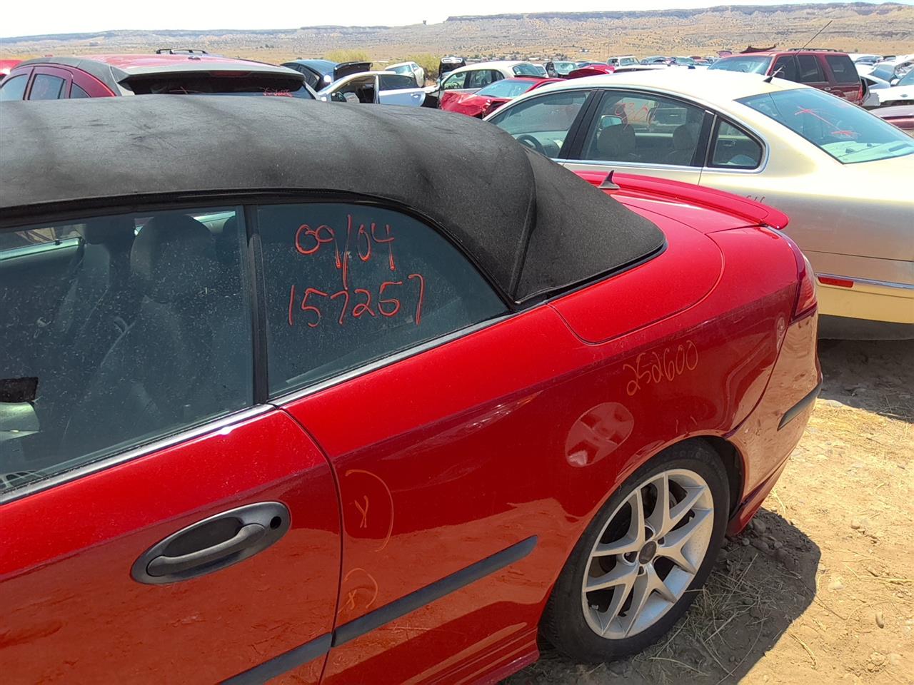 https://f005.backblazeb2.com/file/img-partshotlines-com/Inventory/SW52/Vehicle/21668_13.jpg