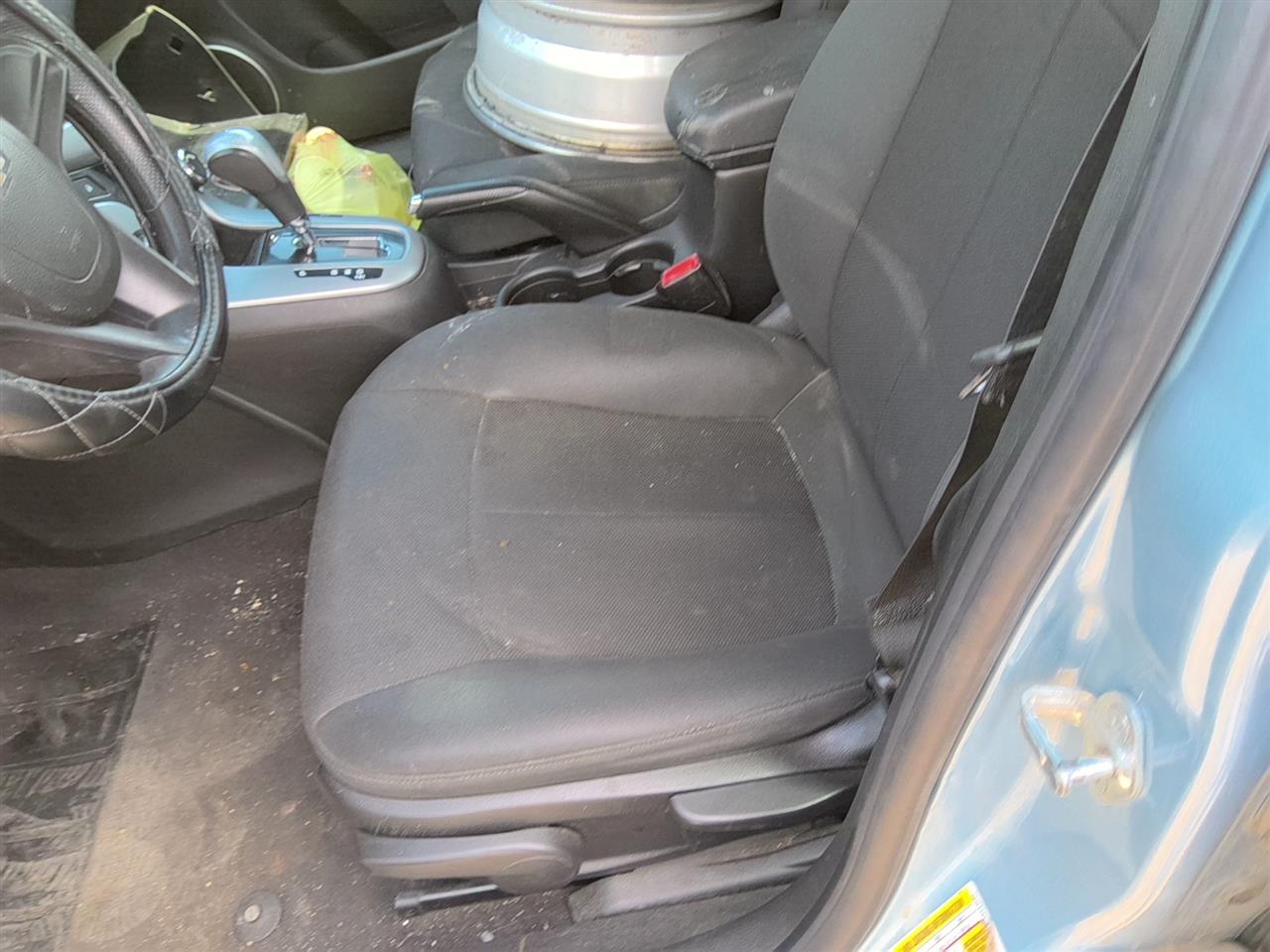 https://f005.backblazeb2.com/file/img-partshotlines-com/Inventory/SW52/Vehicle/21673_03.jpg