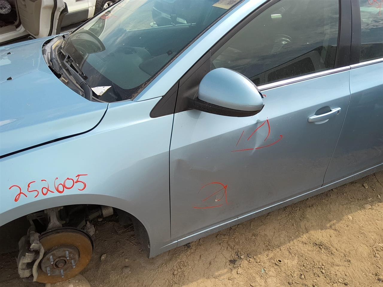 https://f005.backblazeb2.com/file/img-partshotlines-com/Inventory/SW52/Vehicle/21673_10.jpg