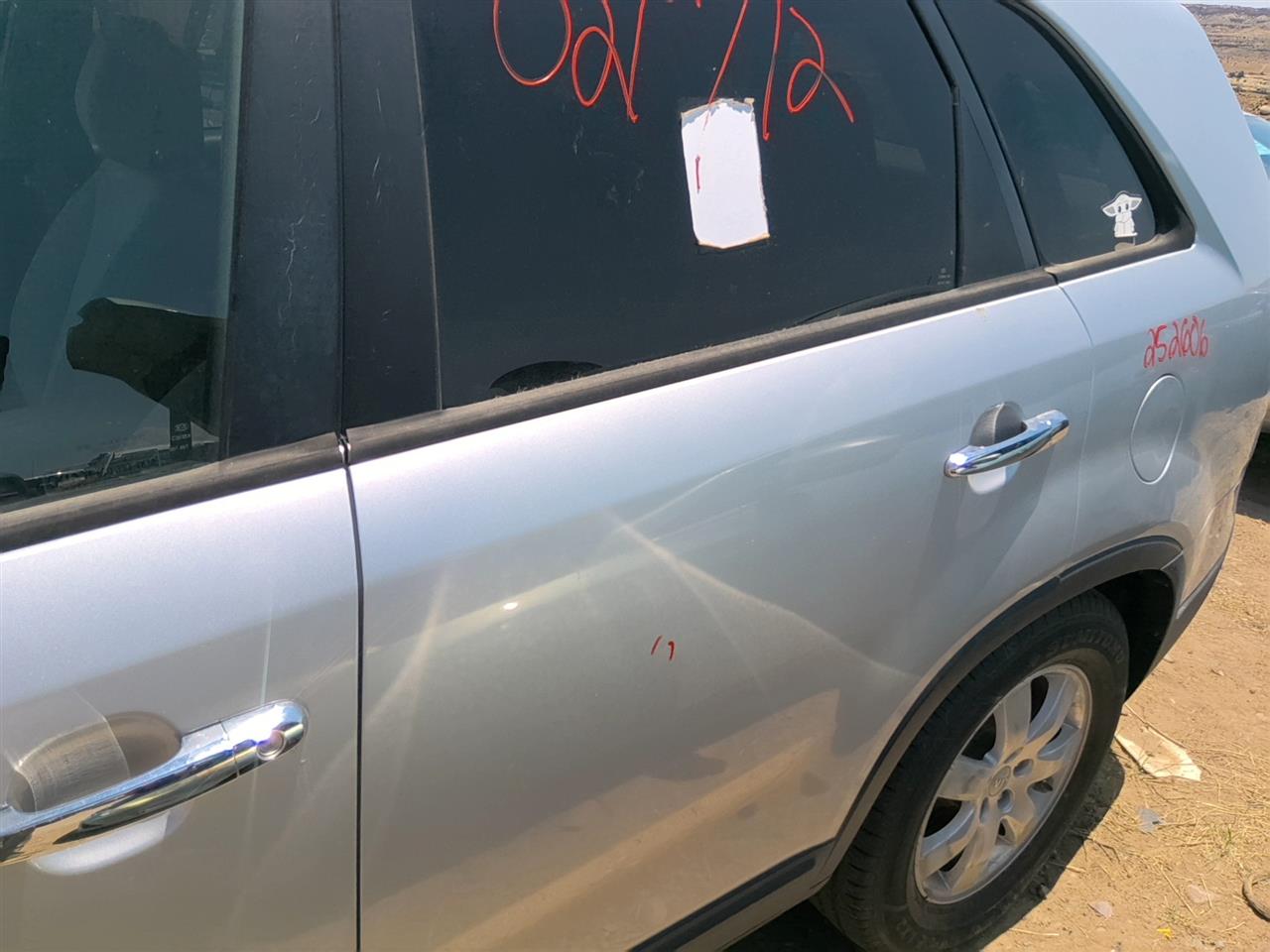 https://f005.backblazeb2.com/file/img-partshotlines-com/Inventory/SW52/Vehicle/21674_12.jpg
