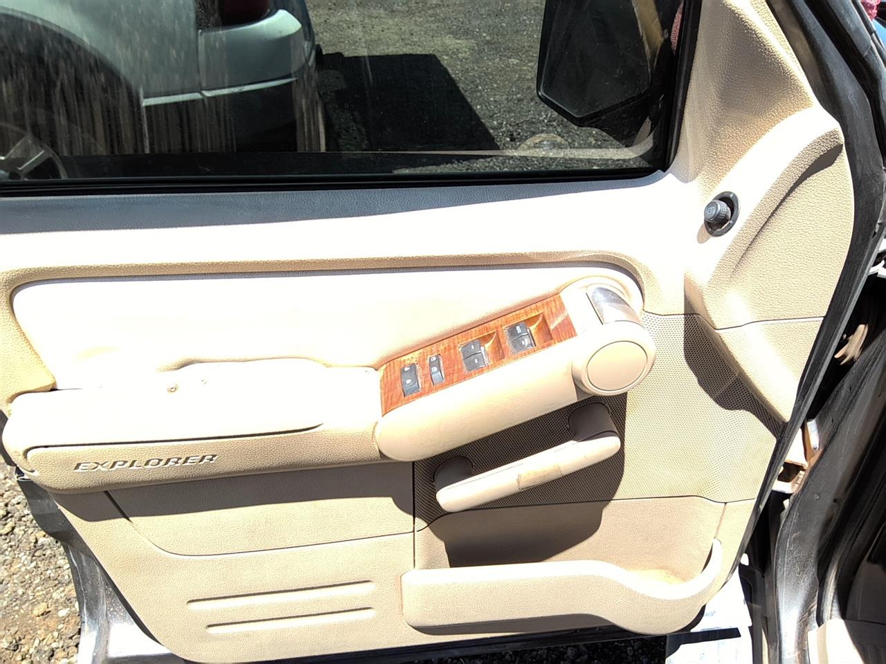https://f005.backblazeb2.com/file/img-partshotlines-com/Inventory/SW52/Vehicle/21683_02.jpg