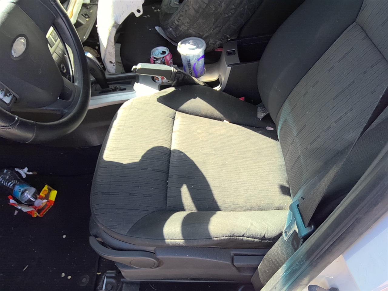 https://f005.backblazeb2.com/file/img-partshotlines-com/Inventory/SW52/Vehicle/21694_03.jpg