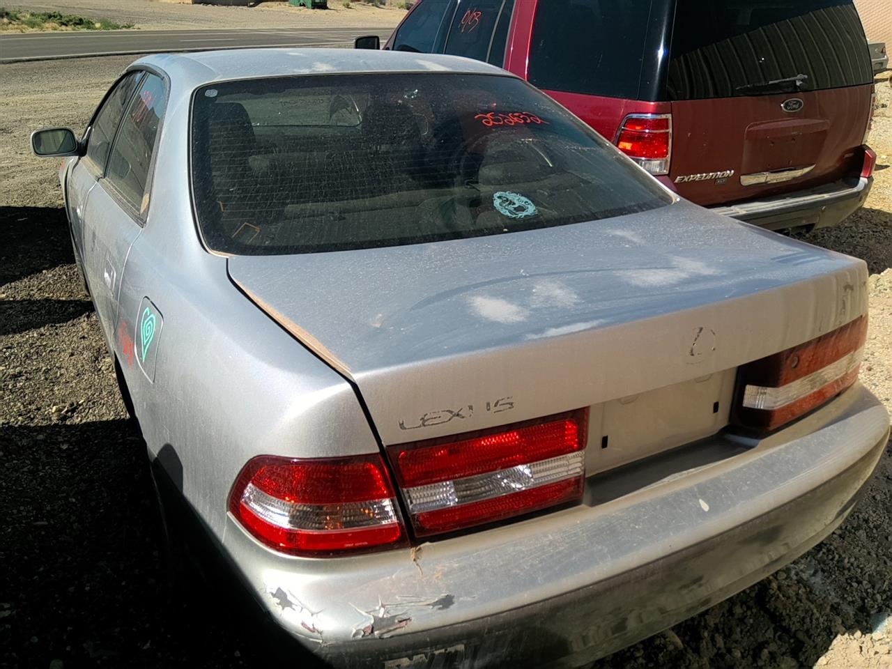 https://f005.backblazeb2.com/file/img-partshotlines-com/Inventory/SW52/Vehicle/21700_13.jpg