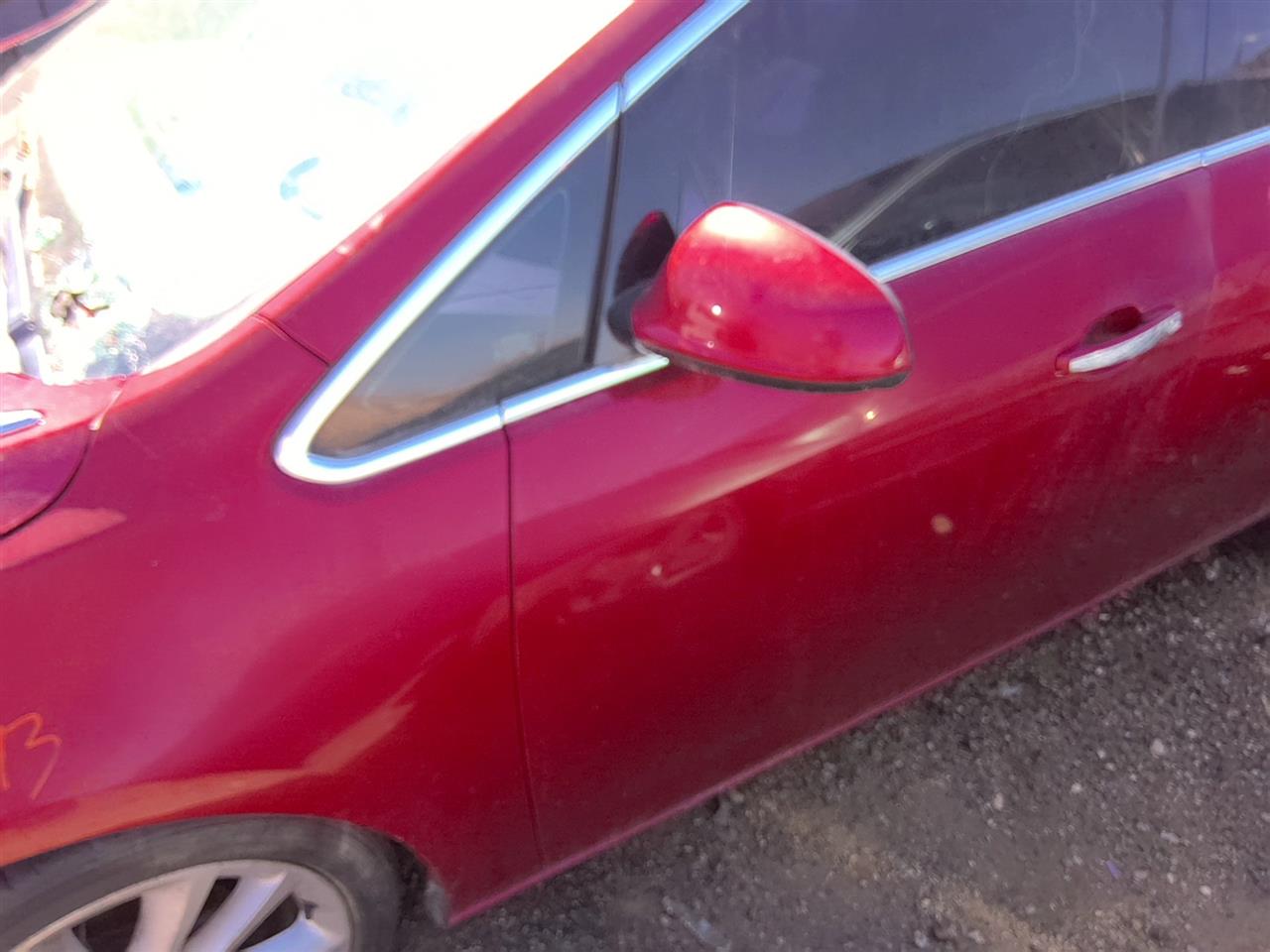 https://f005.backblazeb2.com/file/img-partshotlines-com/Inventory/SW52/Vehicle/21711_12.jpg