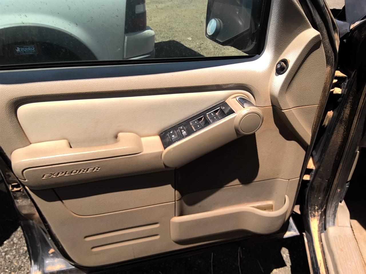https://f005.backblazeb2.com/file/img-partshotlines-com/Inventory/SW52/Vehicle/21729_02.jpg