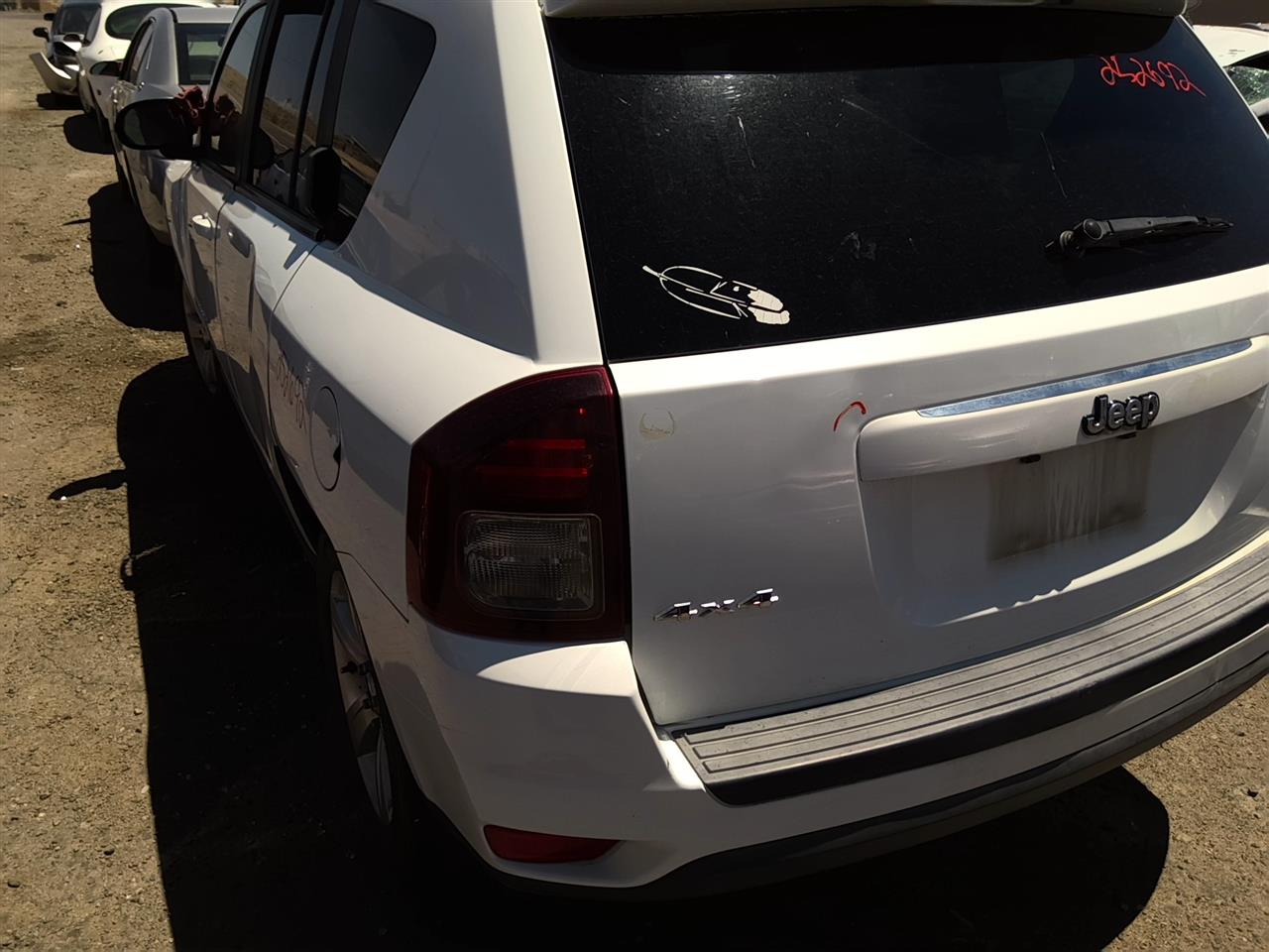 https://f005.backblazeb2.com/file/img-partshotlines-com/Inventory/SW52/Vehicle/21760_13.jpg