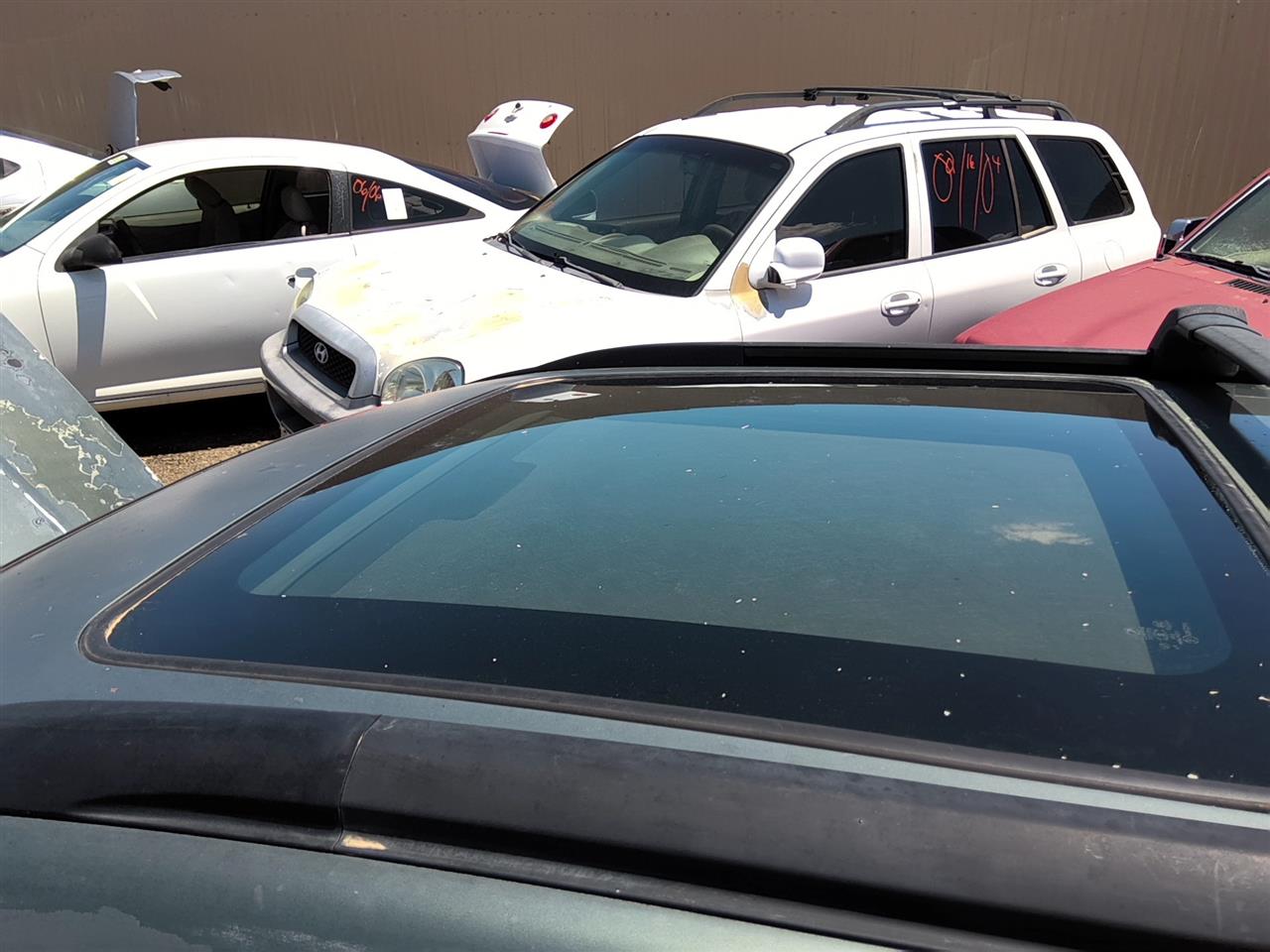 https://f005.backblazeb2.com/file/img-partshotlines-com/Inventory/SW52/Vehicle/21762_04.jpg
