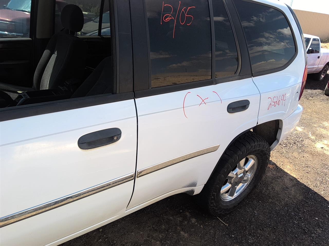 https://f005.backblazeb2.com/file/img-partshotlines-com/Inventory/SW52/Vehicle/21767_11.jpg