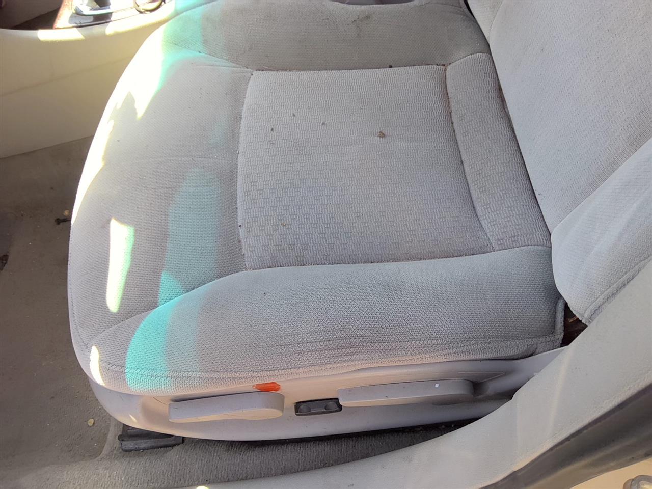 https://f005.backblazeb2.com/file/img-partshotlines-com/Inventory/SW52/Vehicle/21775_03.jpg
