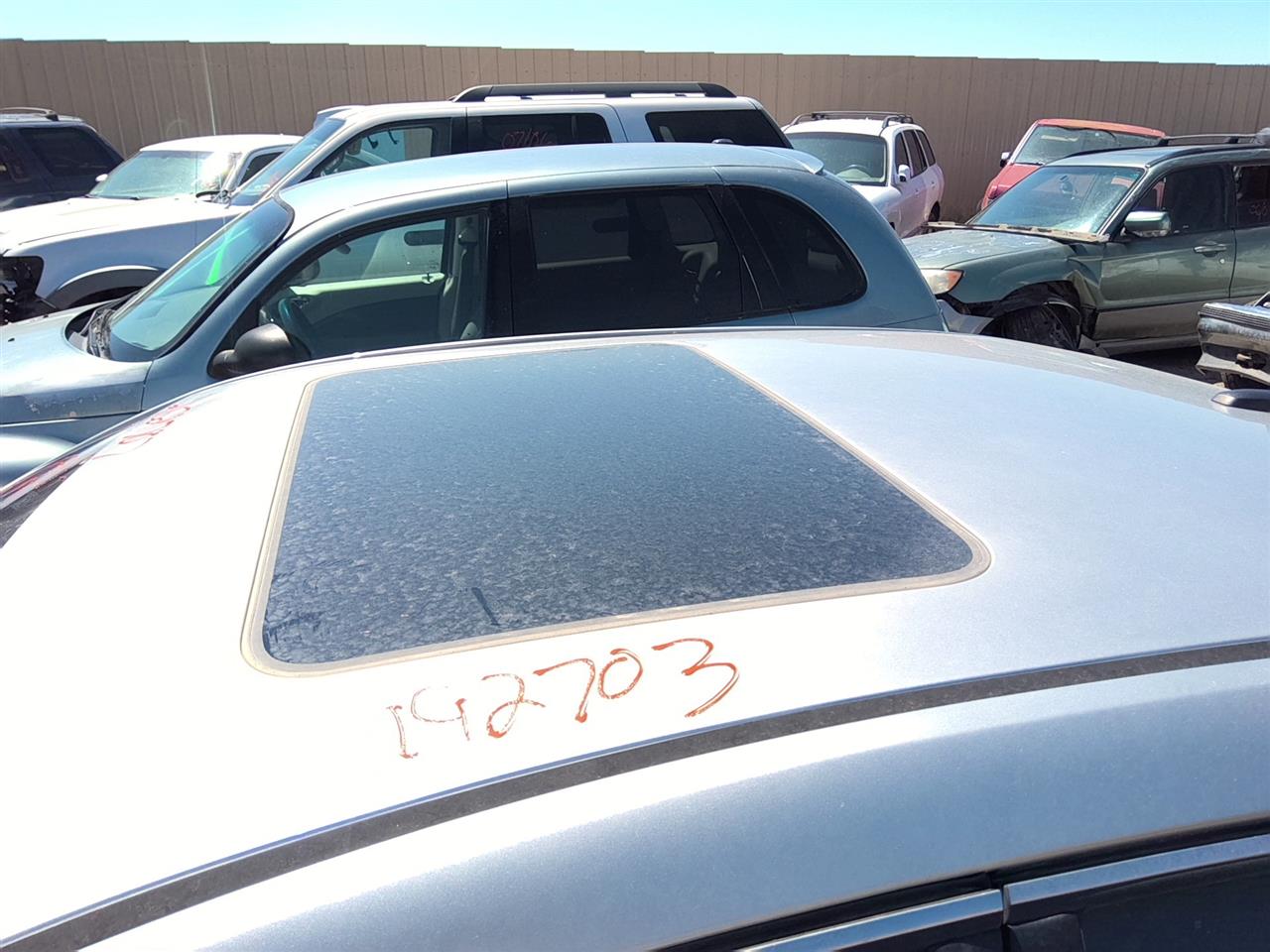 https://f005.backblazeb2.com/file/img-partshotlines-com/Inventory/SW52/Vehicle/21775_04.jpg