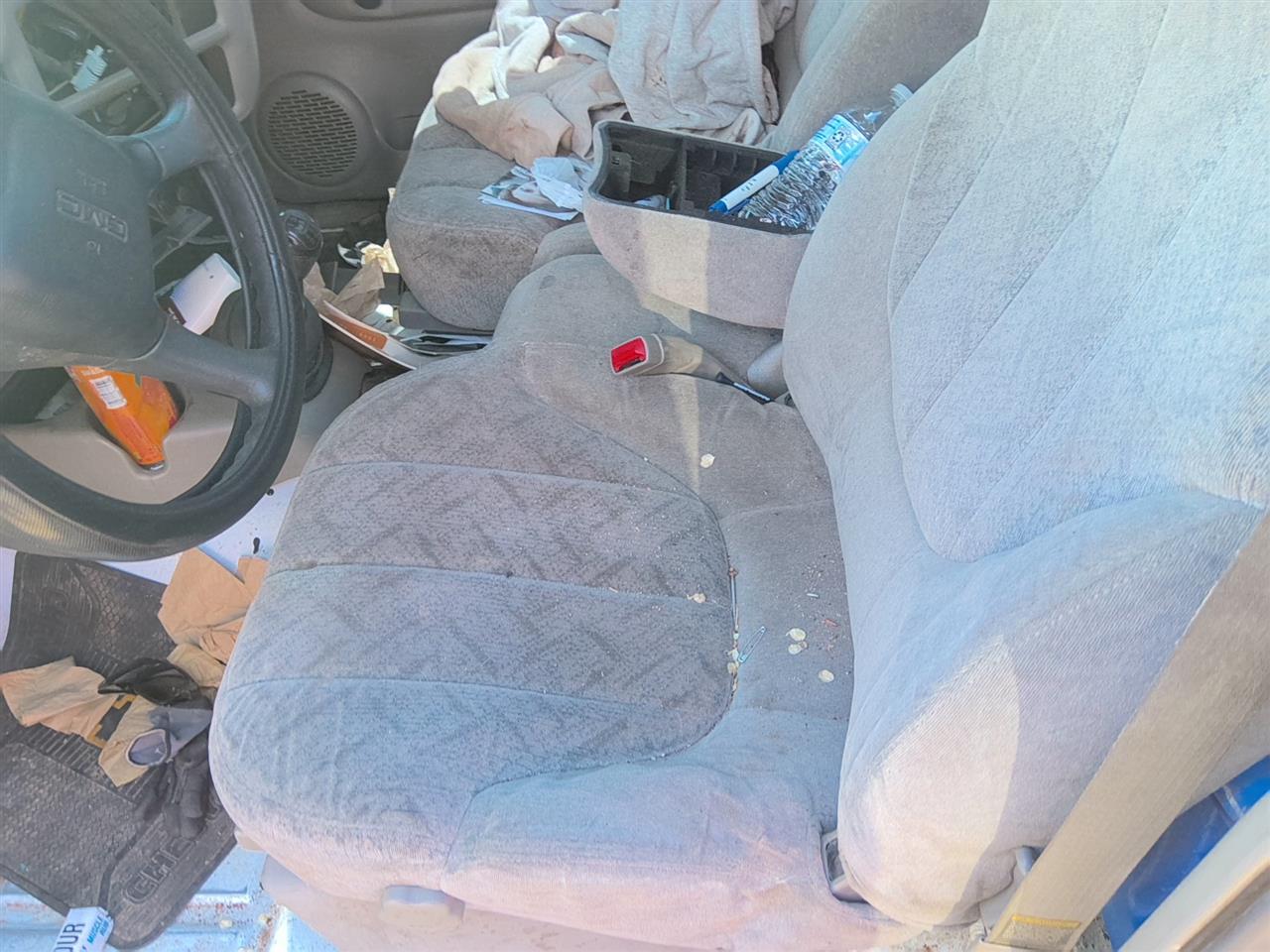 https://f005.backblazeb2.com/file/img-partshotlines-com/Inventory/SW52/Vehicle/21781_03.jpg