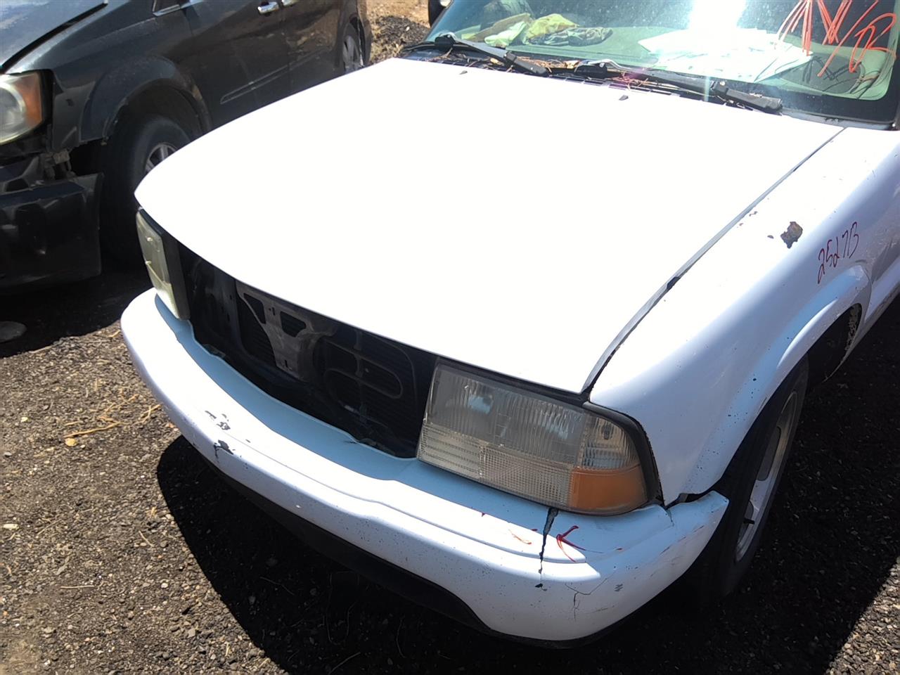 https://f005.backblazeb2.com/file/img-partshotlines-com/Inventory/SW52/Vehicle/21781_08.jpg