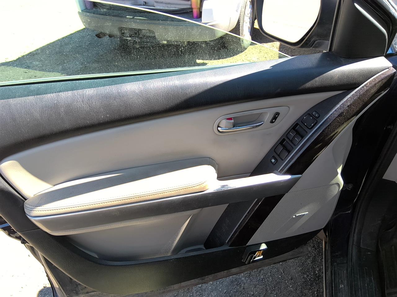 https://f005.backblazeb2.com/file/img-partshotlines-com/Inventory/SW52/Vehicle/21792_02.jpg
