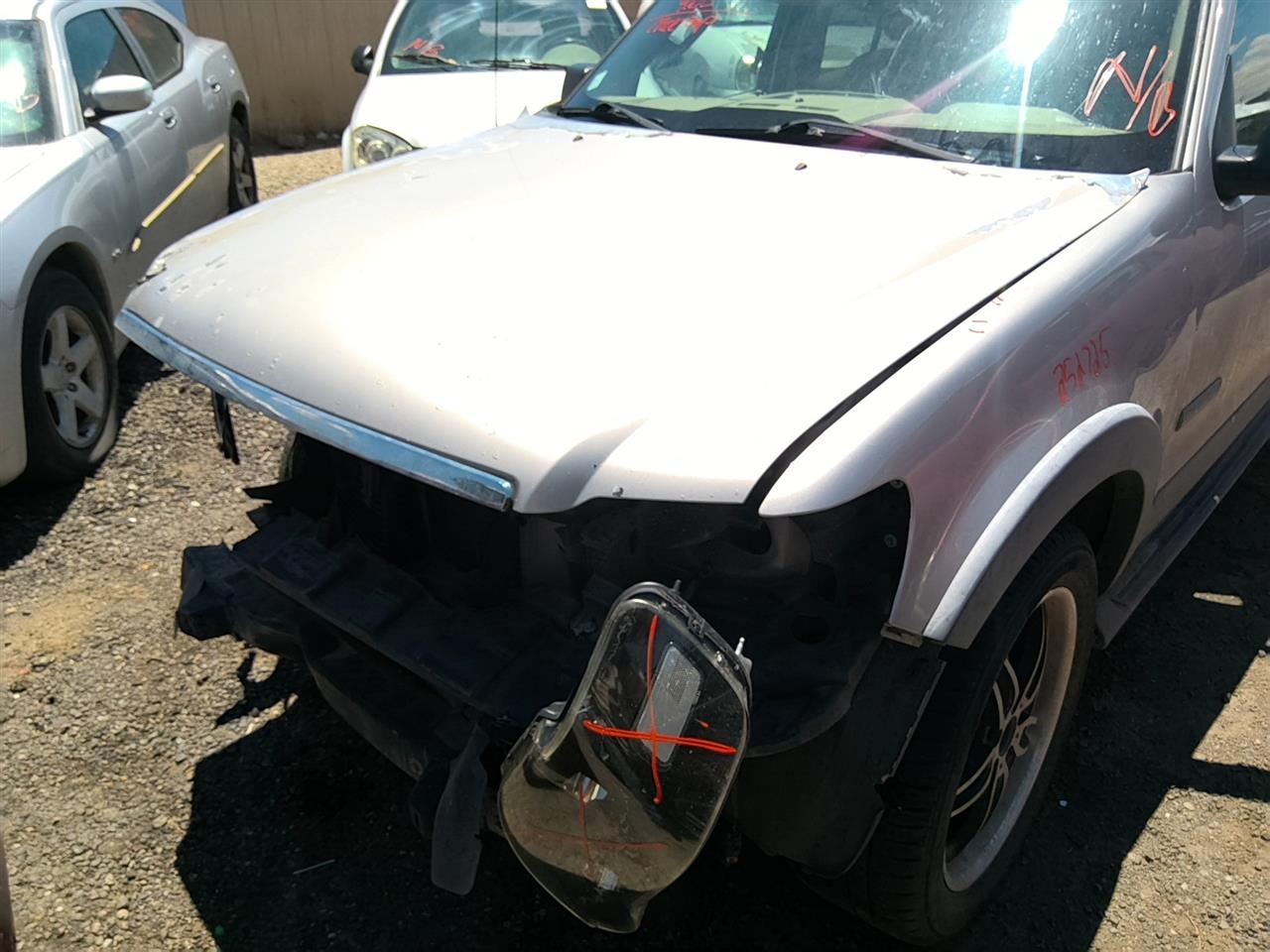 https://f005.backblazeb2.com/file/img-partshotlines-com/Inventory/SW52/Vehicle/21793_07.jpg
