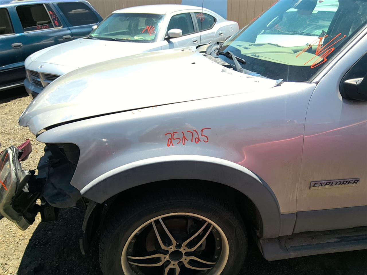 https://f005.backblazeb2.com/file/img-partshotlines-com/Inventory/SW52/Vehicle/21793_08.jpg