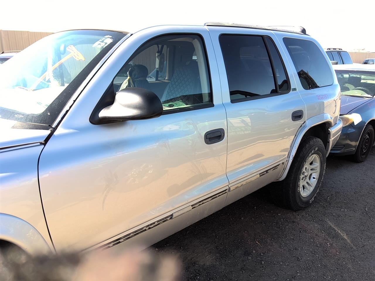 https://f005.backblazeb2.com/file/img-partshotlines-com/Inventory/SW52/Vehicle/21805_04.jpg