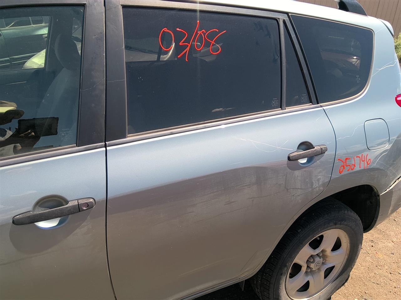 https://f005.backblazeb2.com/file/img-partshotlines-com/Inventory/SW52/Vehicle/21814_12.jpg