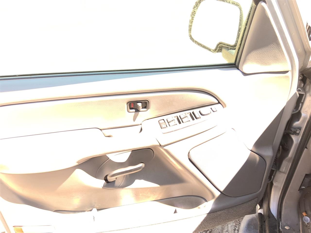 https://f005.backblazeb2.com/file/img-partshotlines-com/Inventory/SW52/Vehicle/21824_02.jpg