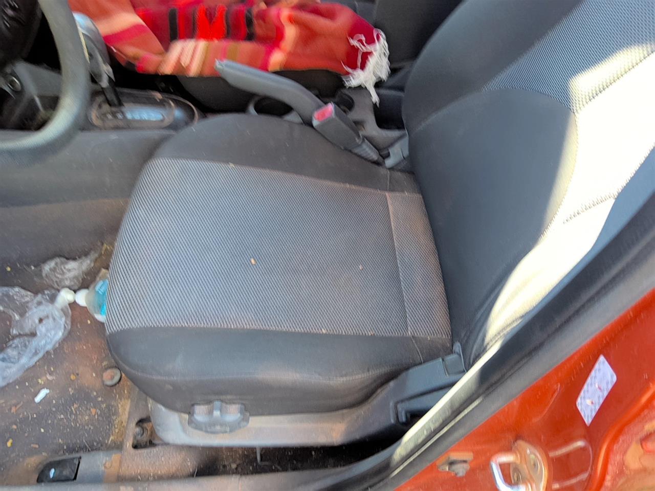 https://f005.backblazeb2.com/file/img-partshotlines-com/Inventory/SW52/Vehicle/21851_03.jpg