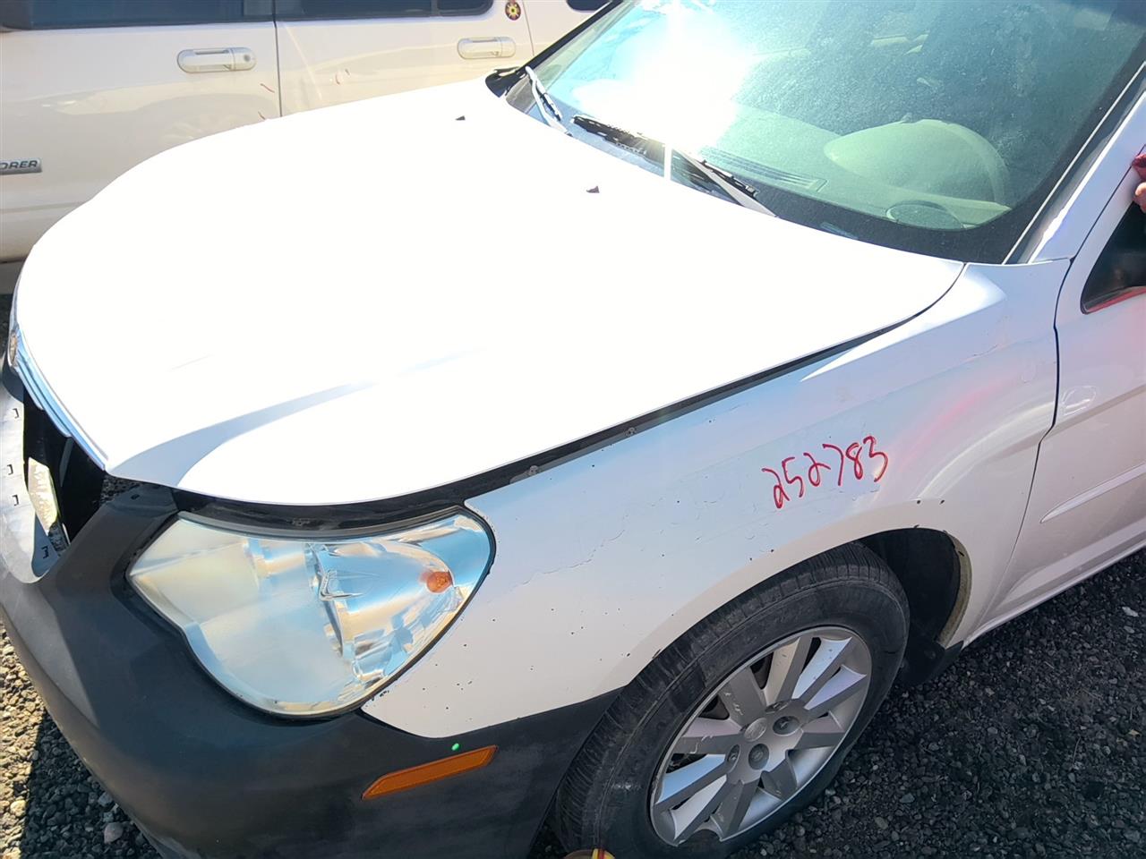 https://f005.backblazeb2.com/file/img-partshotlines-com/Inventory/SW52/Vehicle/21852_10.jpg