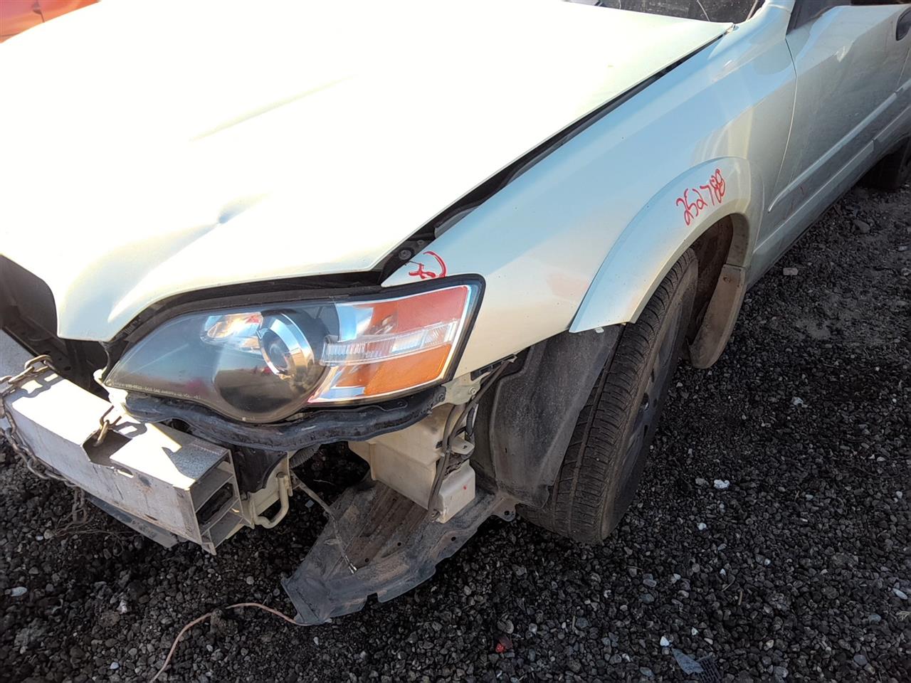 https://f005.backblazeb2.com/file/img-partshotlines-com/Inventory/SW52/Vehicle/21857_07.jpg