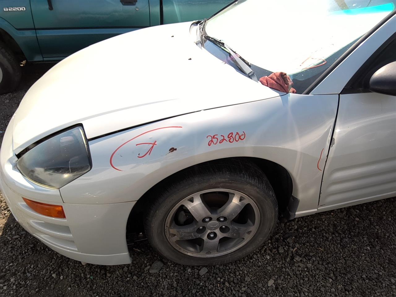 https://f005.backblazeb2.com/file/img-partshotlines-com/Inventory/SW52/Vehicle/21869_10.jpg