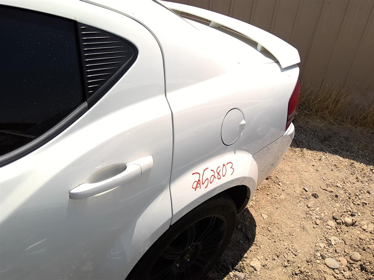 https://f005.backblazeb2.com/file/img-partshotlines-com/Inventory/SW52/Vehicle/21872_13.jpg