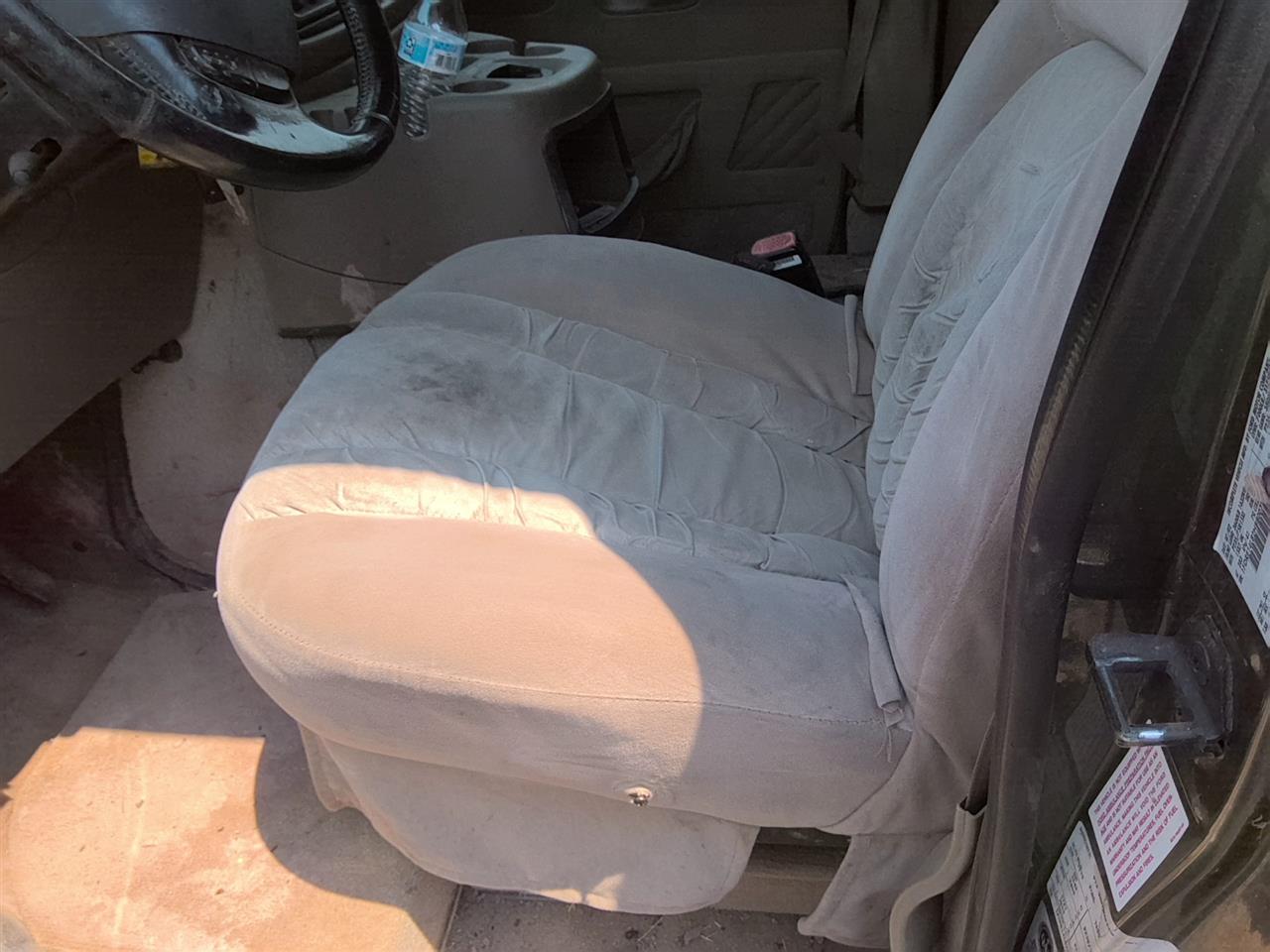 https://f005.backblazeb2.com/file/img-partshotlines-com/Inventory/SW52/Vehicle/21877_03.jpg