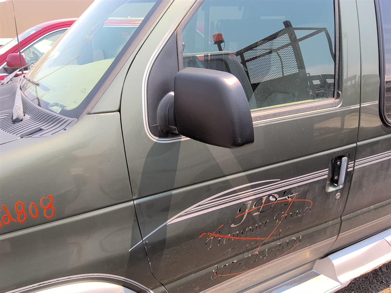 https://f005.backblazeb2.com/file/img-partshotlines-com/Inventory/SW52/Vehicle/21877_09.jpg