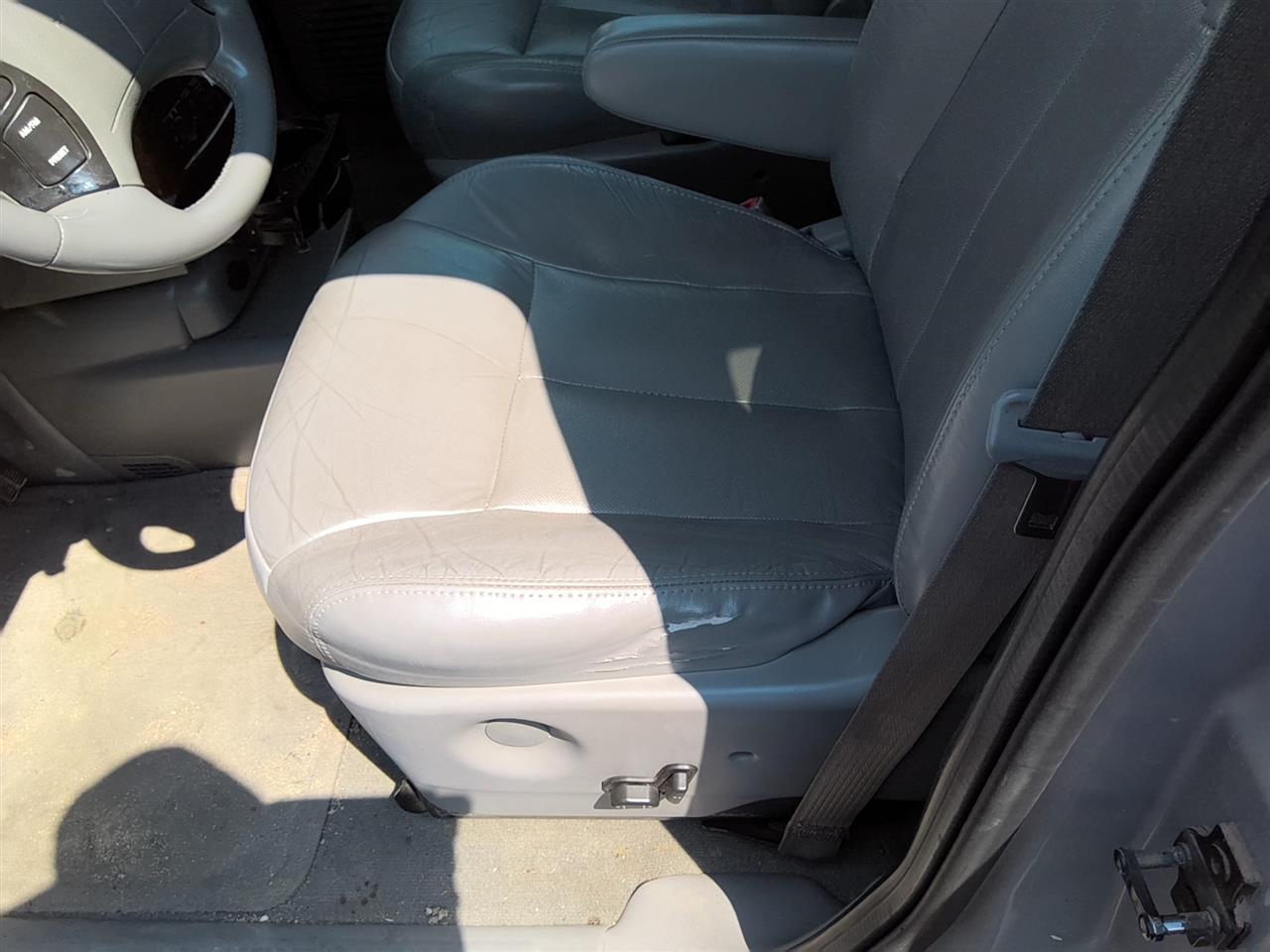 https://f005.backblazeb2.com/file/img-partshotlines-com/Inventory/SW52/Vehicle/21894_03.jpg