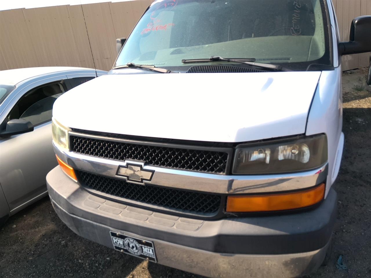 https://f005.backblazeb2.com/file/img-partshotlines-com/Inventory/SW52/Vehicle/21897_08.jpg