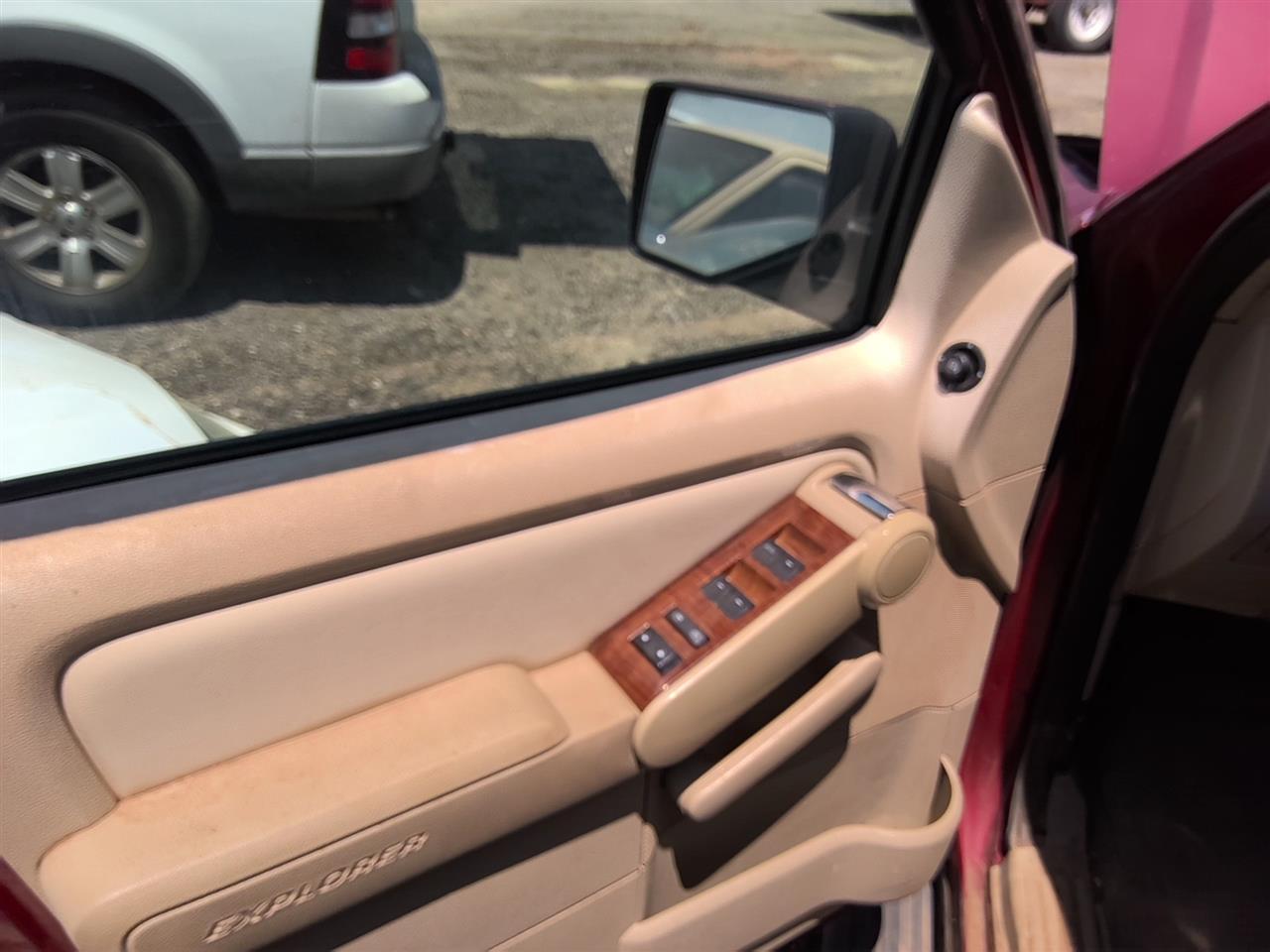 https://f005.backblazeb2.com/file/img-partshotlines-com/Inventory/SW52/Vehicle/21902_02.jpg