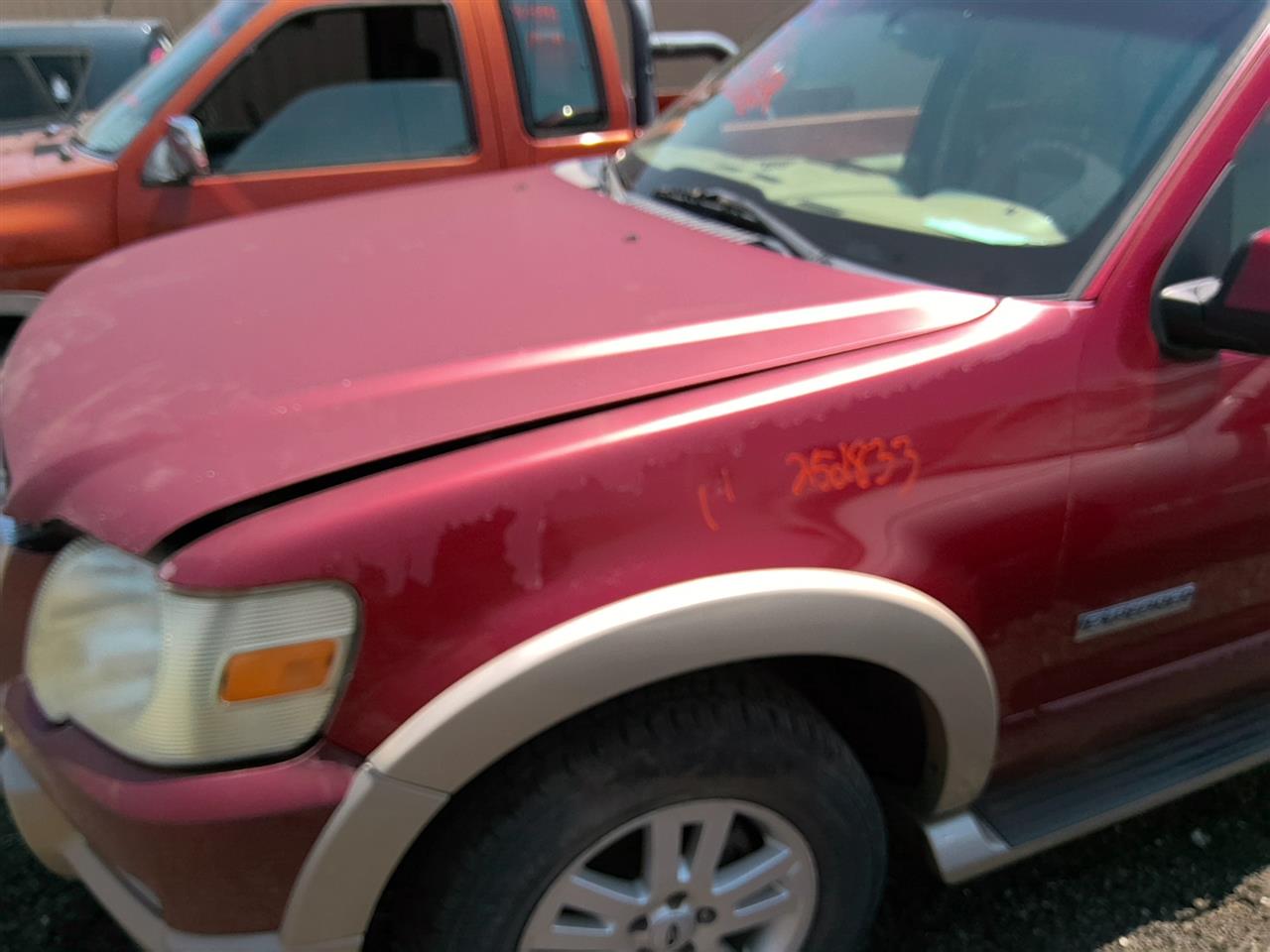 https://f005.backblazeb2.com/file/img-partshotlines-com/Inventory/SW52/Vehicle/21902_09.jpg