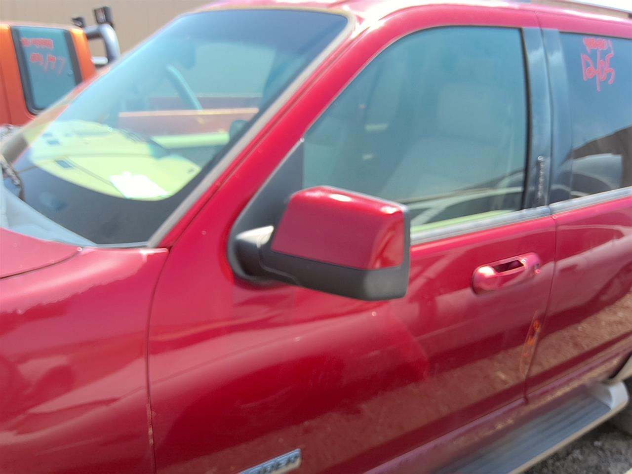 https://f005.backblazeb2.com/file/img-partshotlines-com/Inventory/SW52/Vehicle/21902_10.jpg