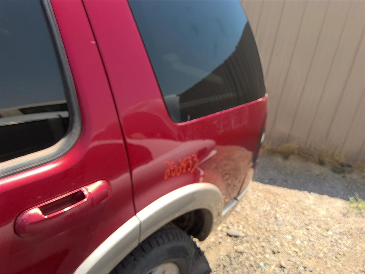 https://f005.backblazeb2.com/file/img-partshotlines-com/Inventory/SW52/Vehicle/21902_12.jpg