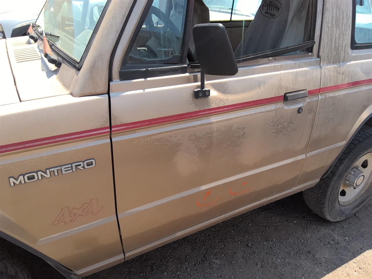 https://f005.backblazeb2.com/file/img-partshotlines-com/Inventory/SW52/Vehicle/21908_11.jpg