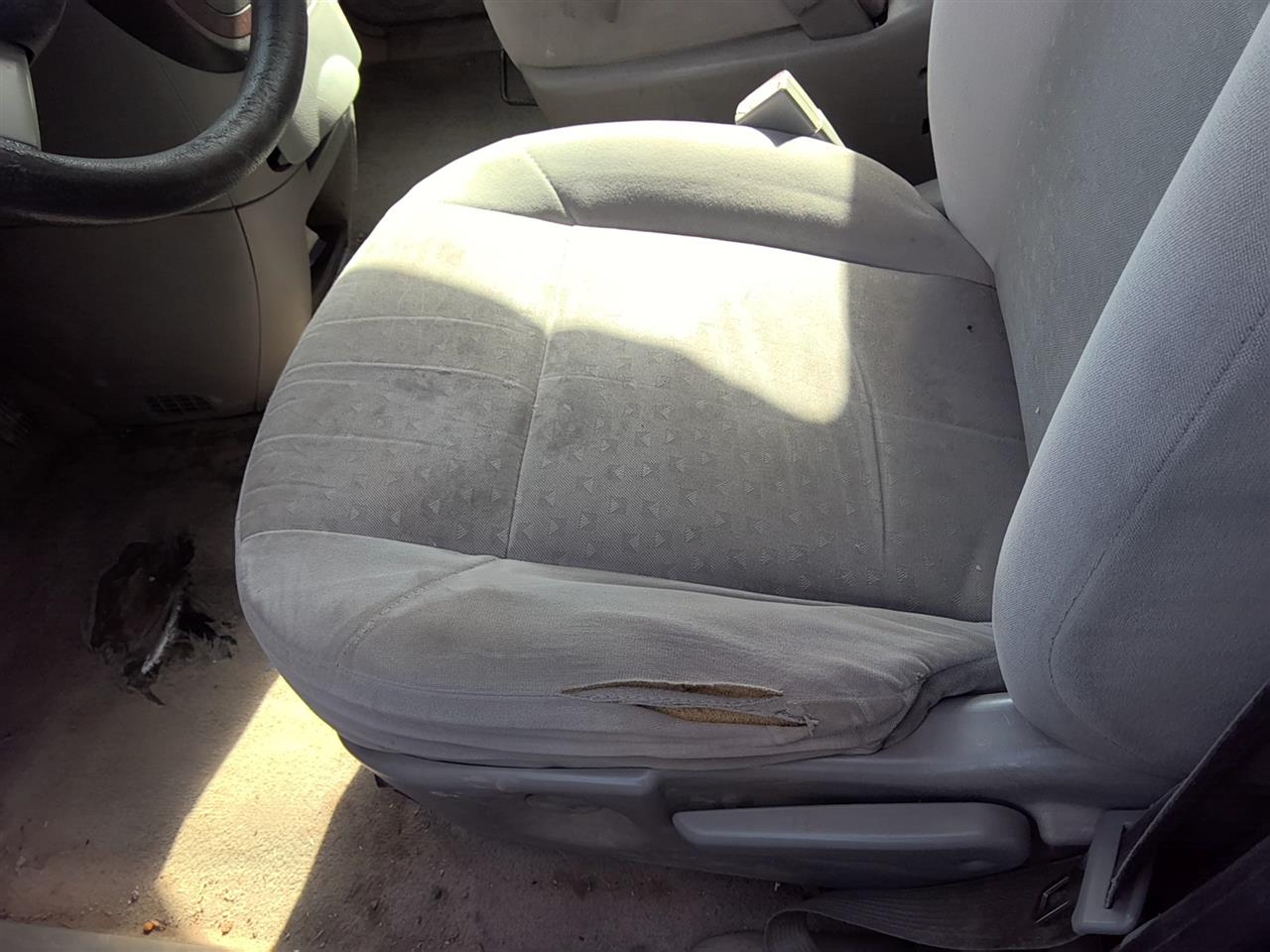 https://f005.backblazeb2.com/file/img-partshotlines-com/Inventory/SW52/Vehicle/21923_03.jpg