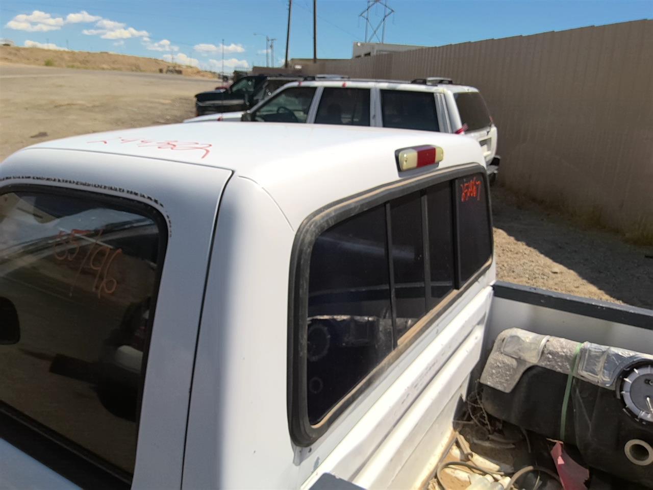 https://f005.backblazeb2.com/file/img-partshotlines-com/Inventory/SW52/Vehicle/21936_10.jpg
